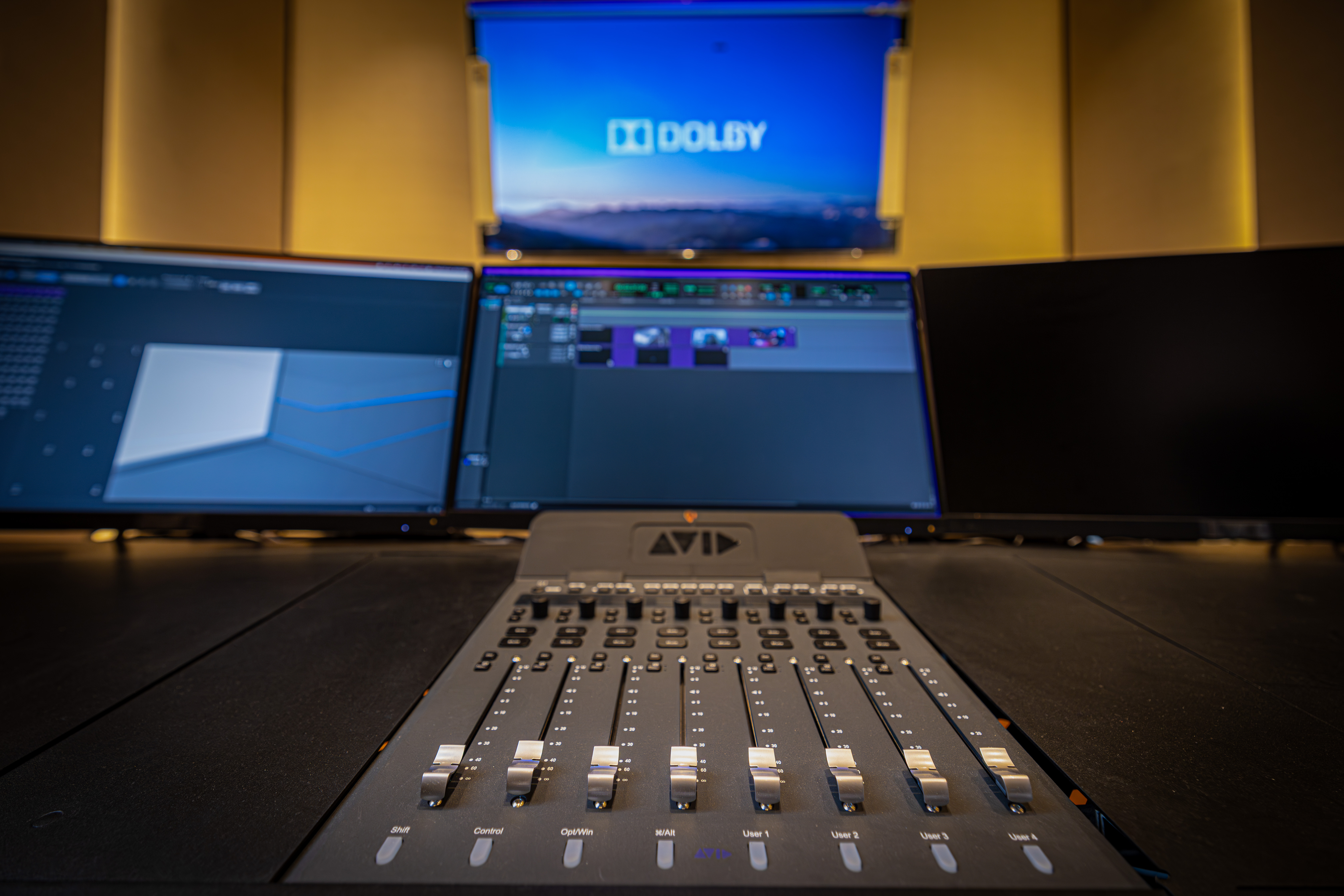 Dolby 3