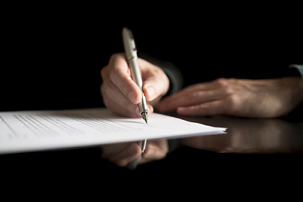 sign contract